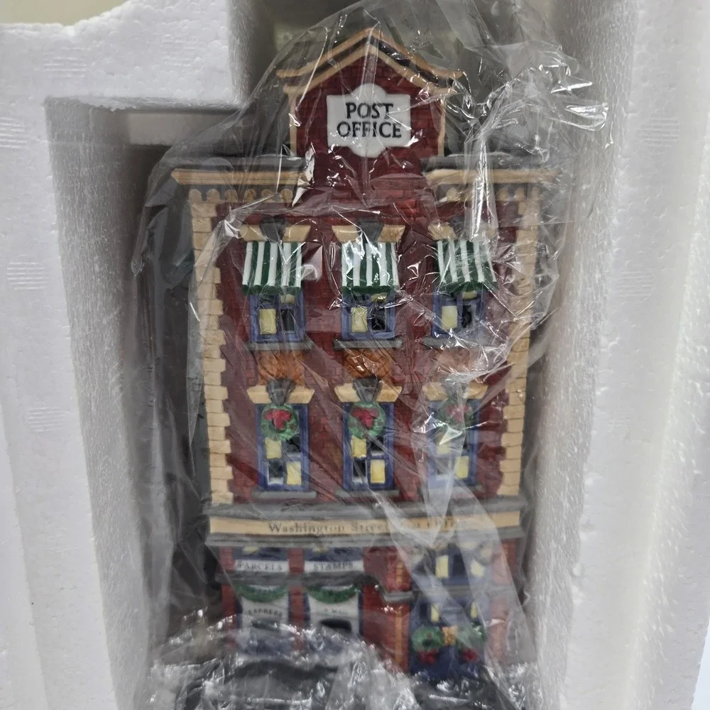 Dept 56 Washington Street Post Office #58880 Christmas In The City Series Read